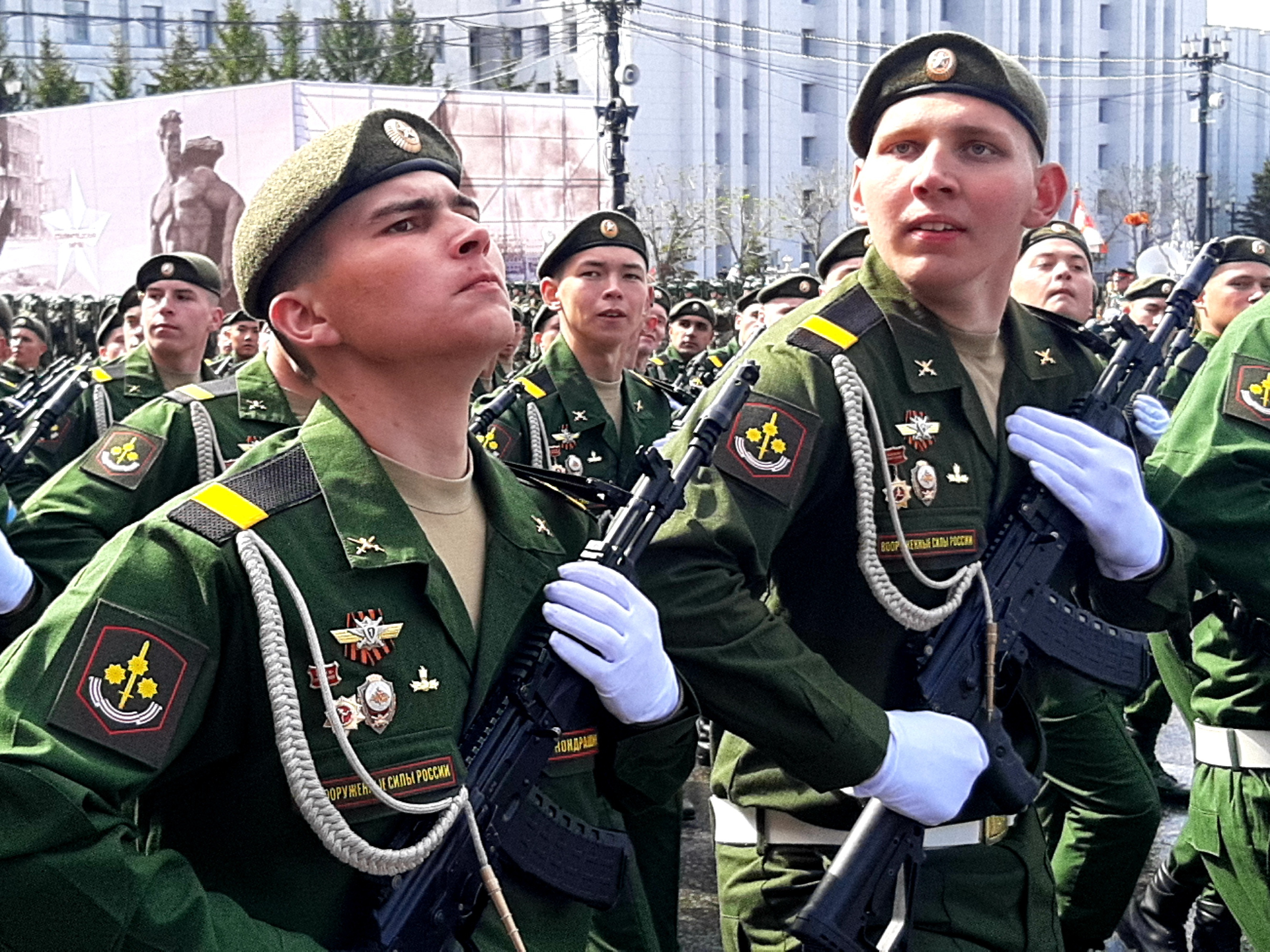 С оружием в руках